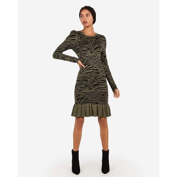 NWT Express Green Zebra Long Sleeve Ribbed Ruffle Hem Sweater Dress Size Large - Picture 1 of 9